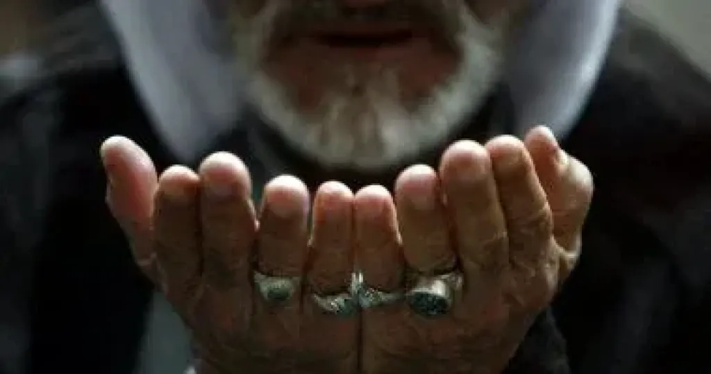 دعاء اليوم الرابع عشر من رمضان.. اللهم لا تؤاخذنى فيه بالعثرات