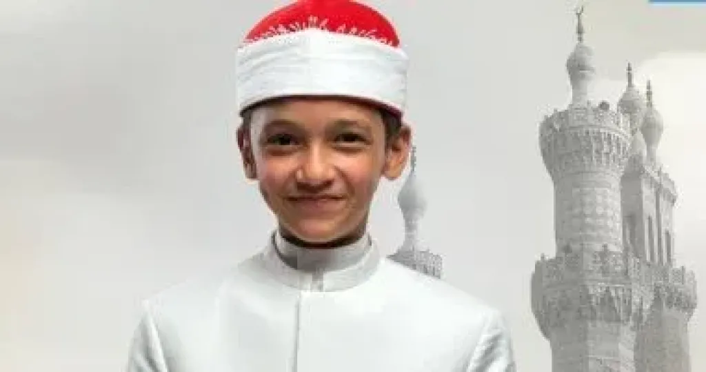 رئيس قطاع المعاهد الأزهرية يهنئ الإمام الأكبر بعد فوز طلاب الأزهر بجائزة دبي للقرآن