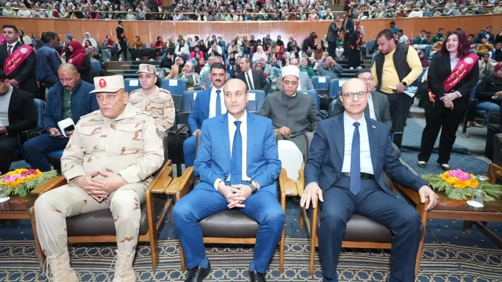 محافظ أسيوط يشهد احتفالية جامعة أسيوط بذكرى العاشر من رمضان