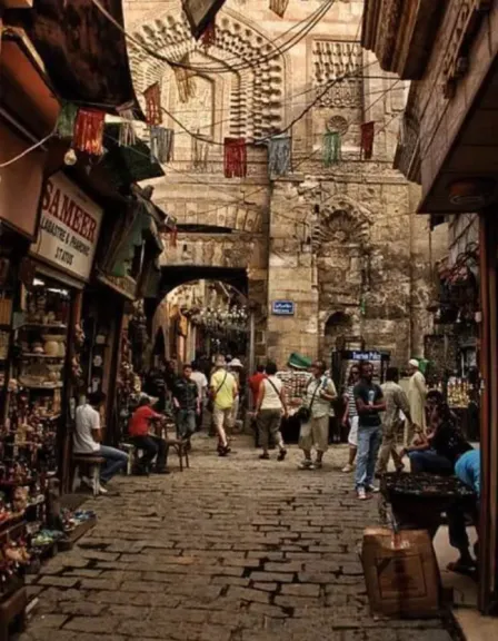 تخاريف صيام .. حكايات حارتنا ( ١٤ ) ” الصالحية ” .. مملكة الأحجار الكريمة تُخفى سر مئذنة المبخرة !!