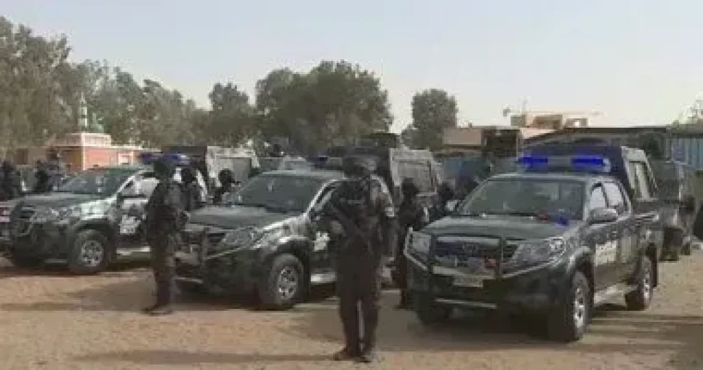 الأمن العام يضبط 240 سلاحاً نارياً و395 قضية مخدرات