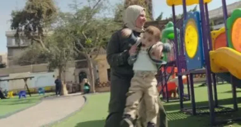 صحاب الأرض الحلقة الأخيرة.. جدة تروي قصة استشهاد ابنتها وكيف أصبحت أما للحفيد