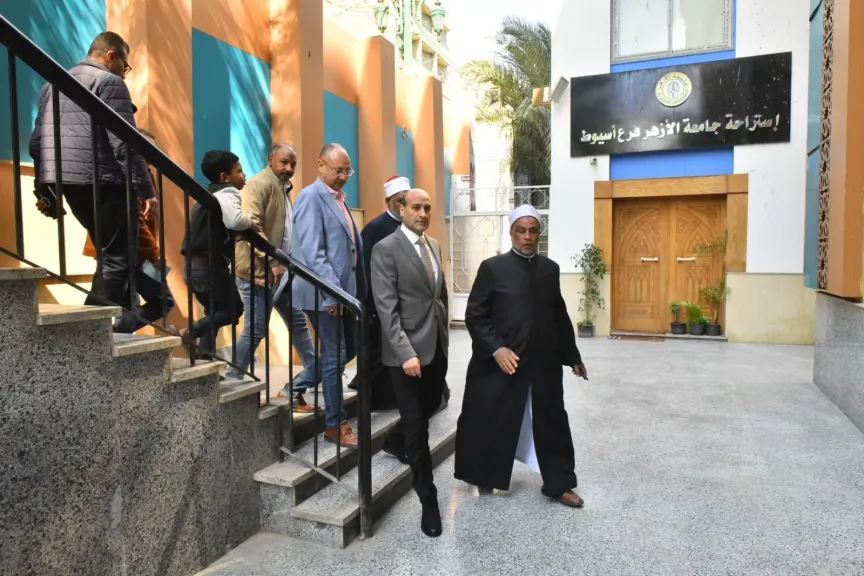 محافظ أسيوط يتفقد منطقة الوعظ ولجنة الفتوى الرئيسية ويؤكد دعم الخطاب الديني