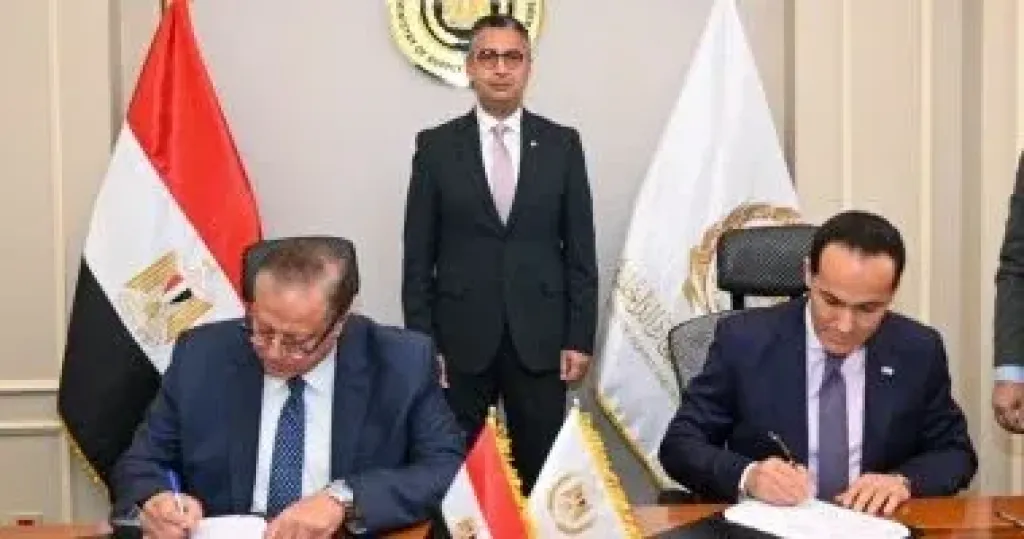 وزير التموين يشهد توقيع بروتوكول تعاون لربط بيانات السجل التجارى والملكية الفكرية