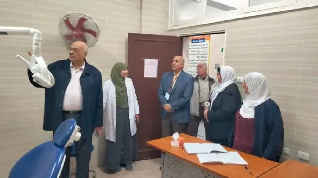 مديرالتامين الصحى بالشرقية يفاجئ مجموعة من العيادات ومستشفى المبرة