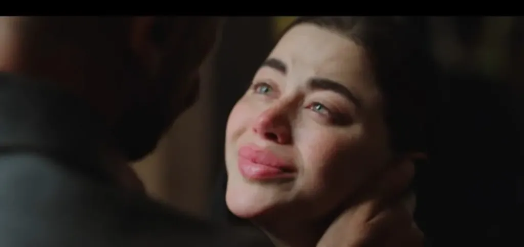 صاروخ الدراما يارا السكرى تقدم مشهد مؤثر أمام أحمد العوضى فى الحلقة 18 من «على كلاي» وتخطف القلوب