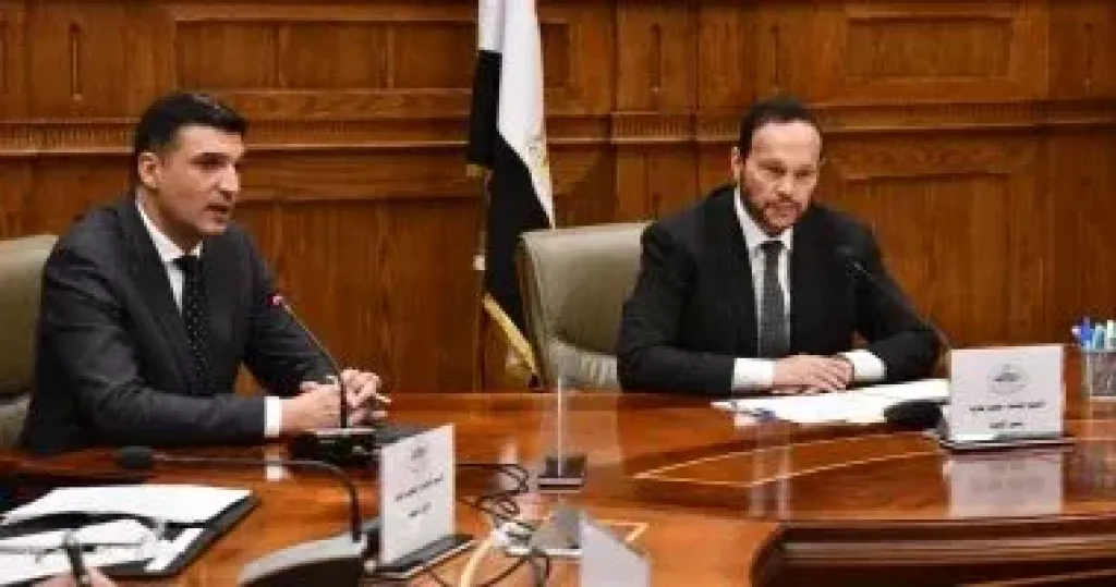 وزير الصناعة 