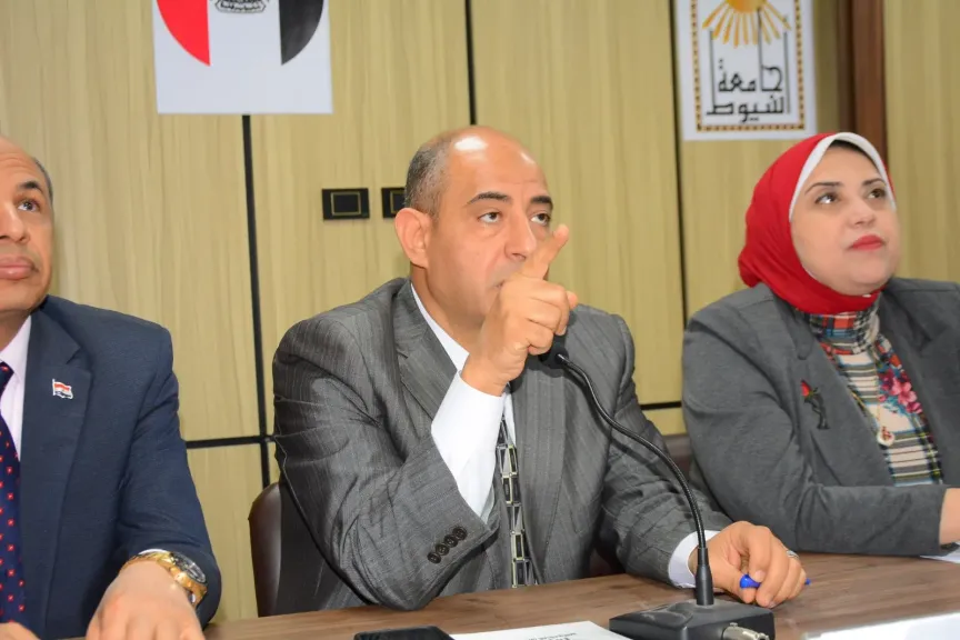 جانب من الندوه 