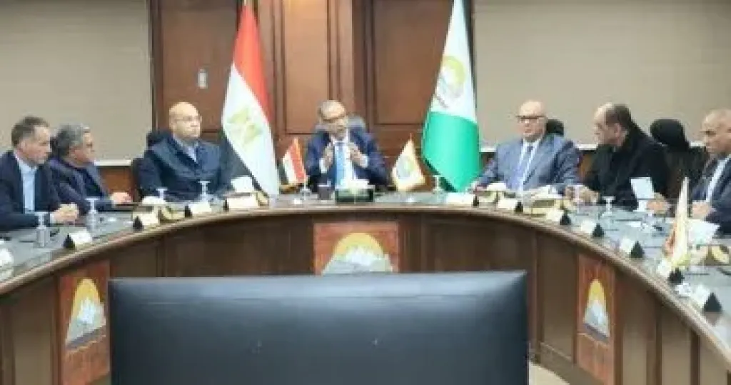 جانب من الاجتماع 