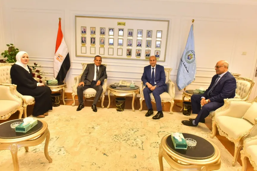 محافظ أسيوط يستقبل قيادات النيابة الإدارية ويؤكد دعم التعاون لترسيخ النزاهة