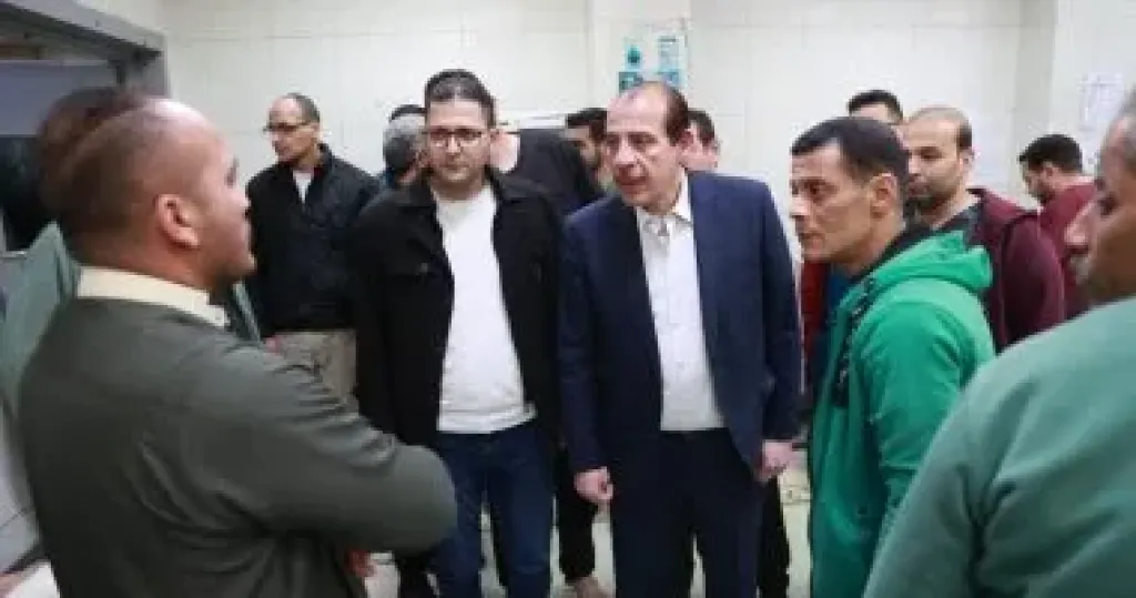 نائب وزير الصحة يجري جولة بمستشفى السلام التخصصي ومركز طب أسرة «أهالينا»