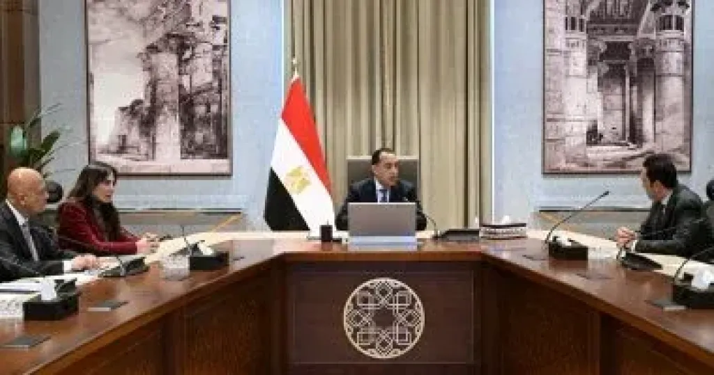 رئيس الوزراء يتابع الموقف التنفيذى لمشروعات شركة ”سكاتك” النرويجية بمصر