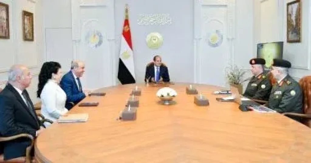 الرئيس السيسى: تطوير مصر للطيران أولوية وتنفيذ رؤية لتوسعة الأسطول الجوى
