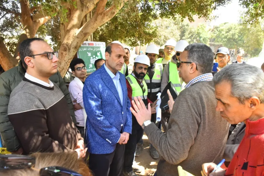محافظ أسيوط يتفقد مشروع خط طرد محطة رفع صرف صحي البركة