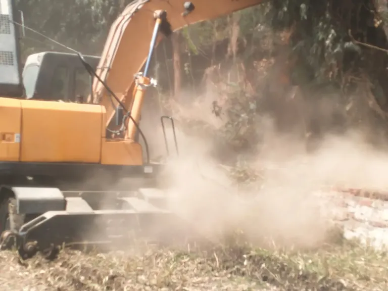 محافظ أسيوط: إزالة 7 حالات تعدي خلال حملات المرحلة الثالثة