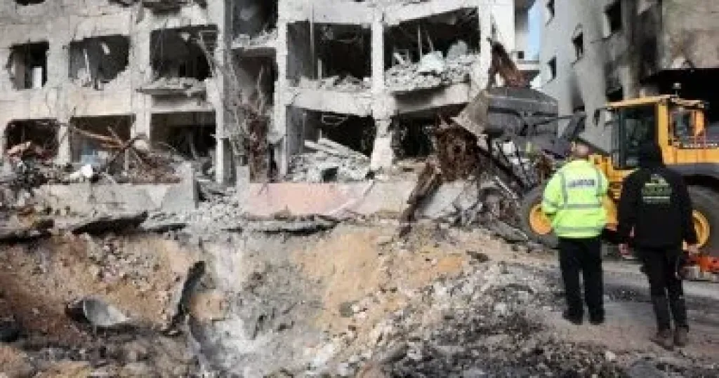 وزارة الدفاع الإماراتية: نتعامل مع اعتداءات صاروخية ومسيرات إيرانية