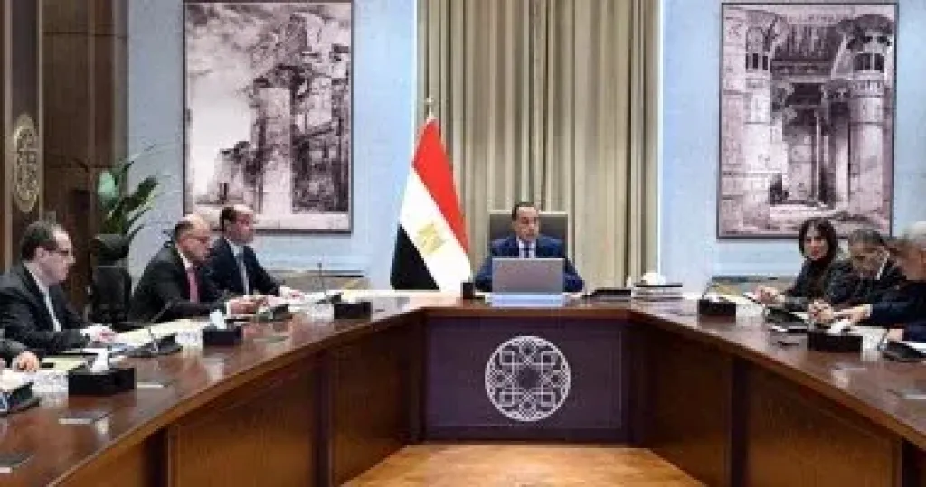رئيس الوزراء يستعرض خطط ”مجموعة طلعت مصطفى” لضخ مزيد من الاستثمارات