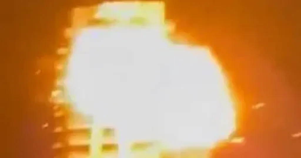 الحرس الثوري الإيرانى يعلن استهداف الأسطول الخامس الأمريكى فى البحرين