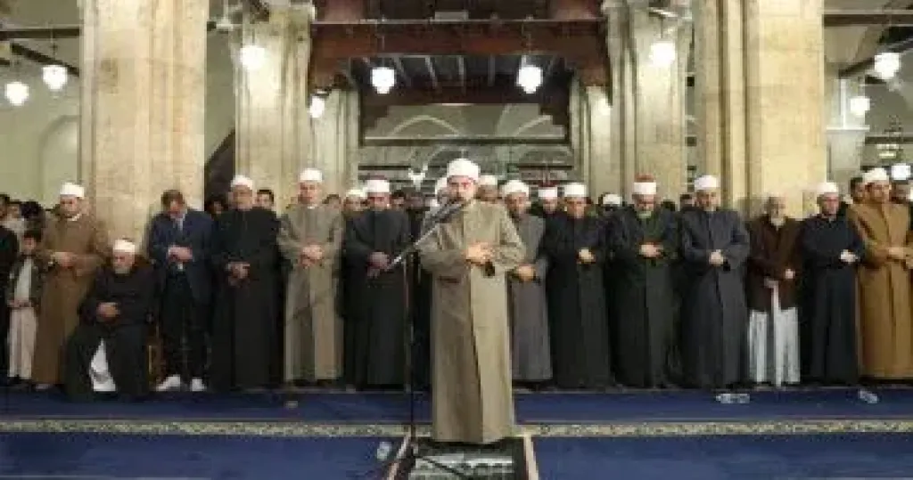 أئمة الجامع الأزهر يحيون صلاة التراويح فى الليلة الخامسة والعشرين من رمضان