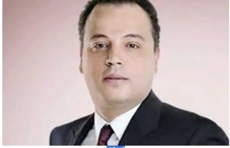 تامر عبد المنعم ينفي ما تم تداوله حول عن عدد زيجاته .. هما 13