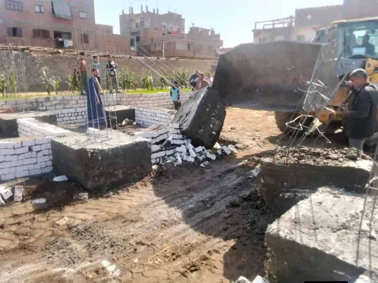 محافظ أسيوط: إزالة 12 حالة تعدي على أراضي زراعية وأملاك دولة ومتغيرات