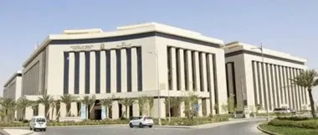 «الصحة» تفى بوعدها وتستقبل مريضا سودانيا لإجراء جراحة عاجلة