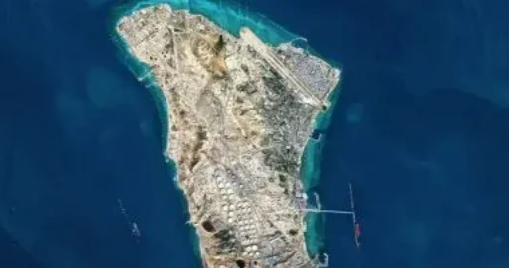 الحرس الثورى يحذر: استهداف جزيرة خارك سيغير معادلة أسعار الطاقة فى العالم