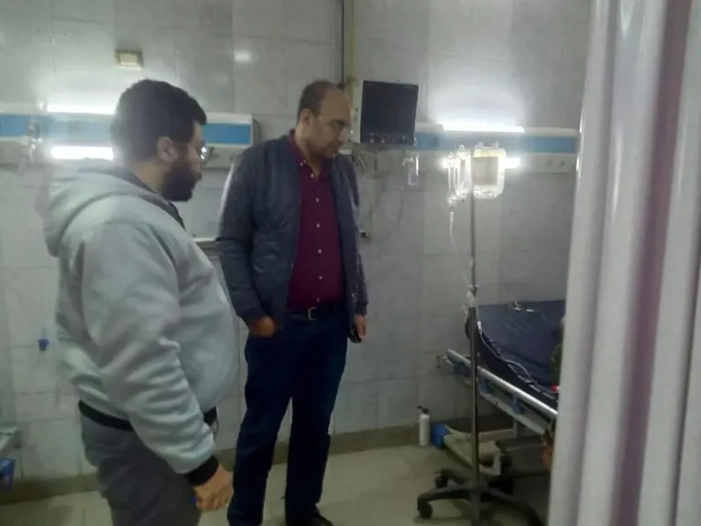 مدير مديرية الصحة بالقاهرة في زيارة مسائية مفاجئة لمستشفى المنيرة ويؤكد رفع درجة الاستعداد للطوارئ