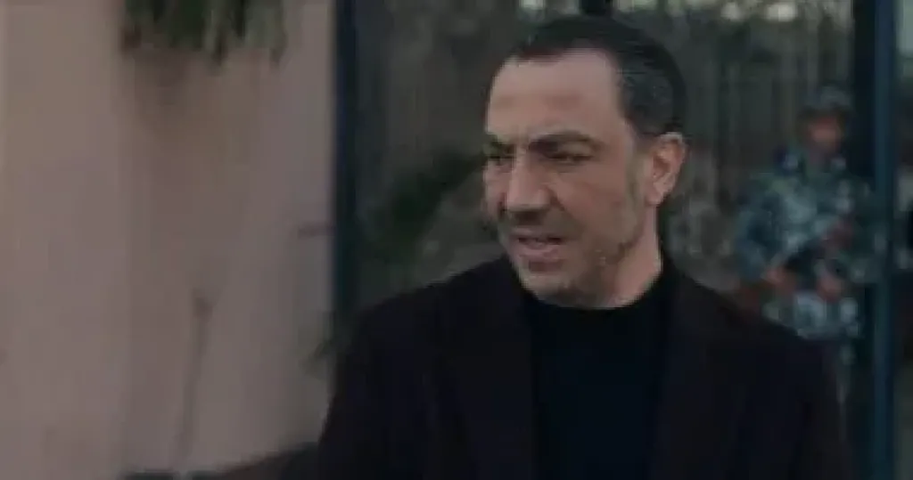 فرصة أخيرة الحلقة 13.. انهيار سمعة بدر أباظة ومستقبله السياسي