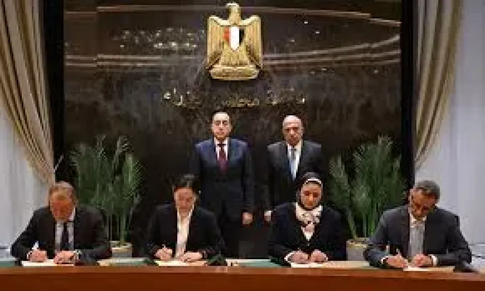 شهدها رئيس الوزراء اليوم.. توقيع حزمة من اتفاقيات شراء الطاقة لمشروعات طاقة متجددة