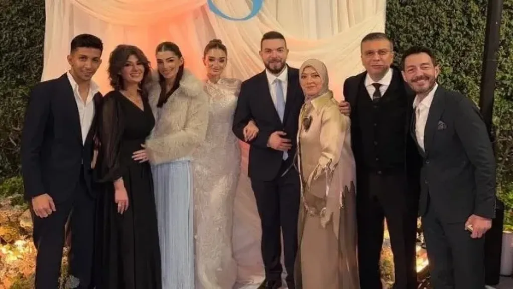 في حفل عائلي .. خطوبة ملك أحمد زاهر والسيناريست شريف عمرو الليثي