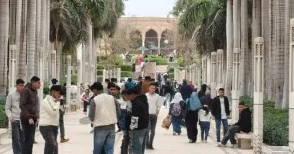 حديقة الأزهر تستقبل الزوار للاحتفال بعيد الفطر لليوم الثالث