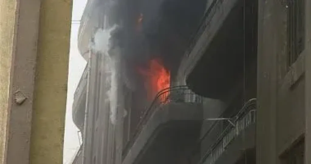مصرع طفلين وإنقاذ شقيقتهما إثر اشتعال حريق بشقة فى البراجيل بالجيزة