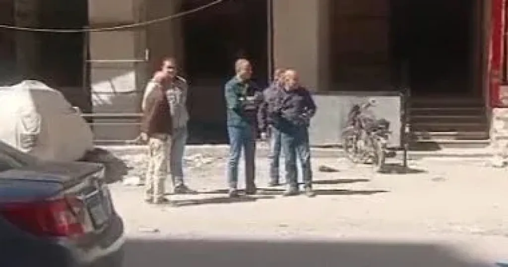 محافظ الجيزة يجازى ويستبعد قيادات بحى الهرم بسبب قصور في الشوارع.. تفاصيل