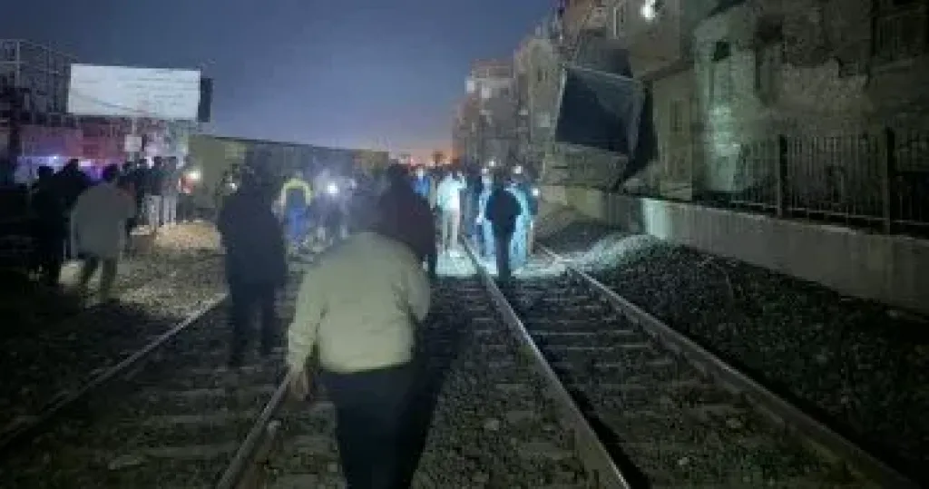 مصرع شخصين صدمهما قطار بمركز الواسطى شمال بنى سويف