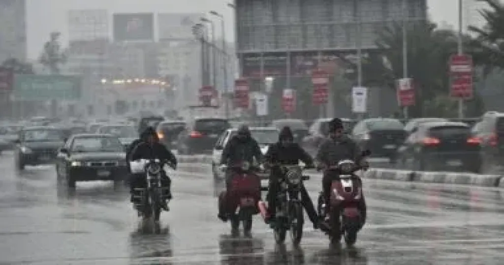 بسبب المنخفض القطبى.. تحذيرات عاجلة للمواطنين و6 محظورات لتجنب المخاطر