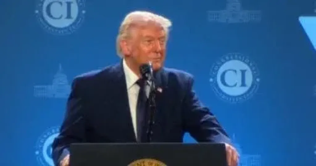 ترامب: لم يتبق لإيران قادة ونتحدث لأشخاص مناسبين وهم يريدون إبرام اتفاق