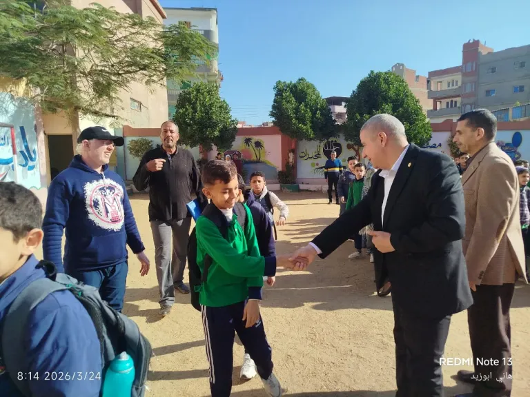 تعليم الشرقية :رمضان يفاجئ ثلاث مدارس بديرب نجم التعليمية