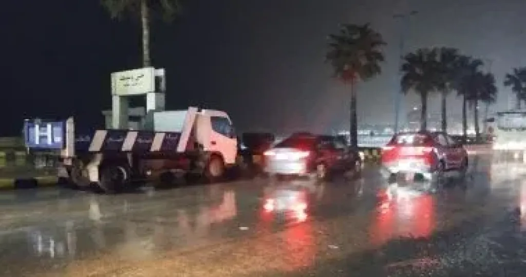 مركز المناخ: بدء سقوط الأمطار على مناطق متفرقة من الساحل الشمالى وشمال سيناء