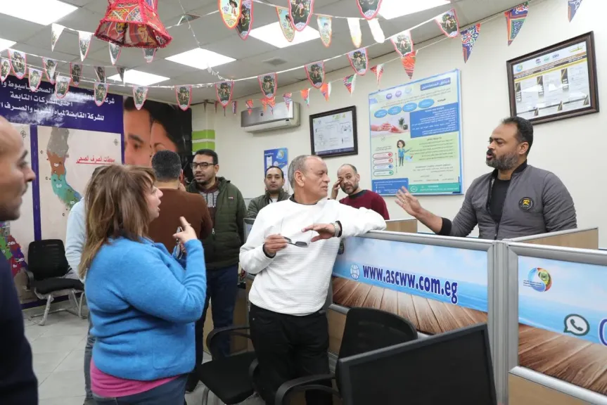 *رئيس مياه أسيوط يقود جاهزية شاملة: شحاتة يتفقد الخط الساخن