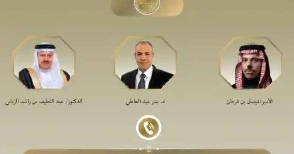 وزير الخارجية يؤكد لنظيريه السعودى والبحرينى تضامن مصر الكامل مع دول الخليج