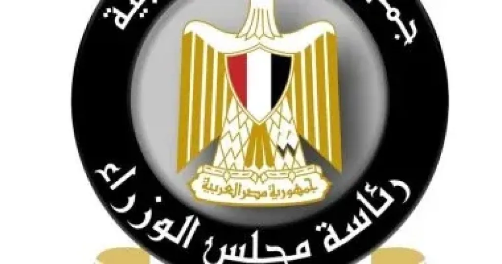 الحكومة تنفى حظر حركة المواطنين ومنح إجازة غدا للعاملين بالدولة ومد تعليق الدراسة