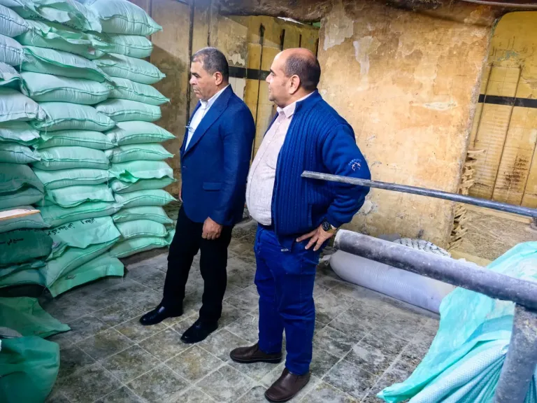 حملة تموينية مكبرة بالقاهرة تُسقط تجار السوق السوداء في قبضة الرقابة