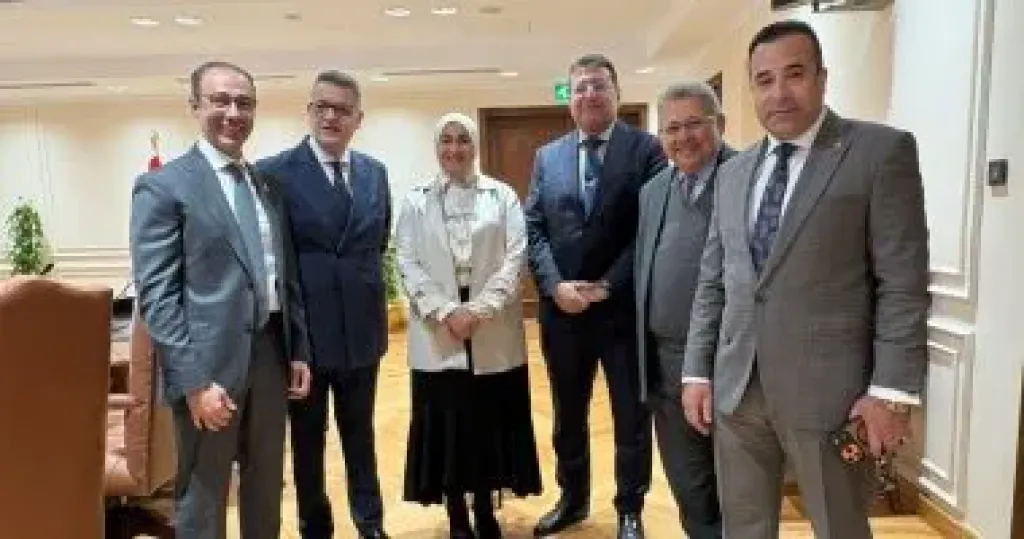 بدء اجتماع رئيس البرلمان  برؤساء اللجان النوعية