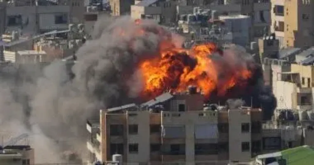 وزير خارجية باكستان: محادثات غير مباشرة جارية بين أمريكا وإيران