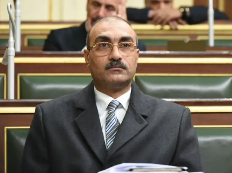 إيهاب منصور يحذر من تعطيل اصدار بطاقات التموين لمستحقي تكافل وكرامة وأسر الشهداء