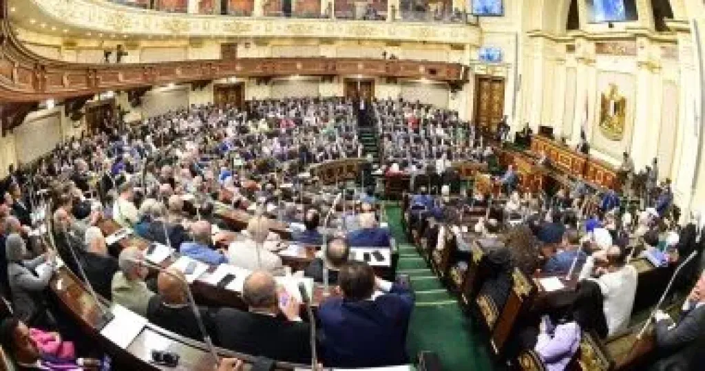 رئيس نقل النواب يدعو للتكاتف ويحذر من انتشار الفتن عبر السوشيال