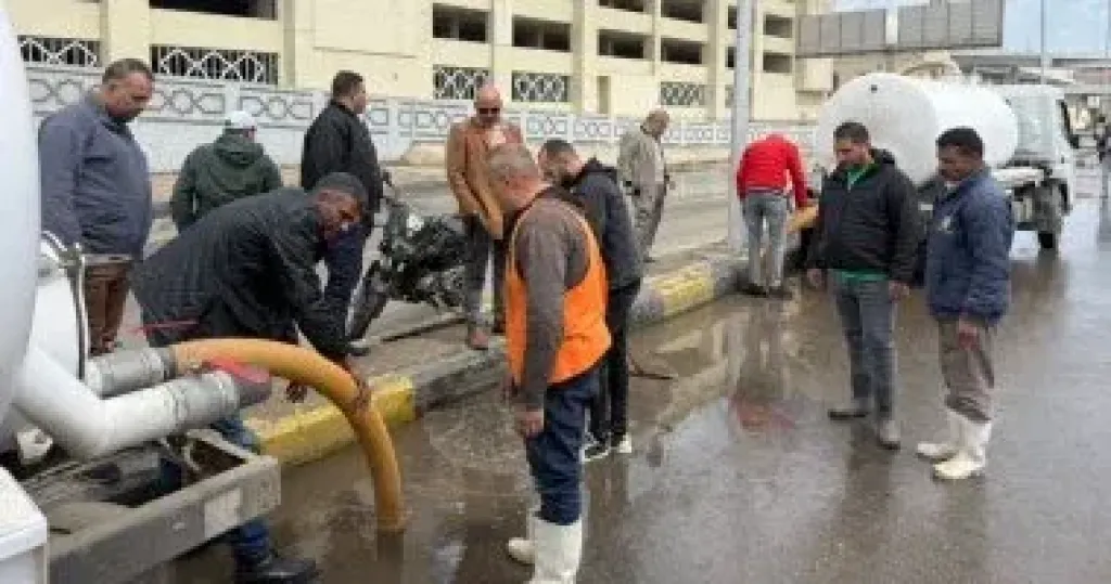 محافظ الجيزة: رفع درجة الاستعداد القصوى لمواجهة أى موجات أمطار محتملة