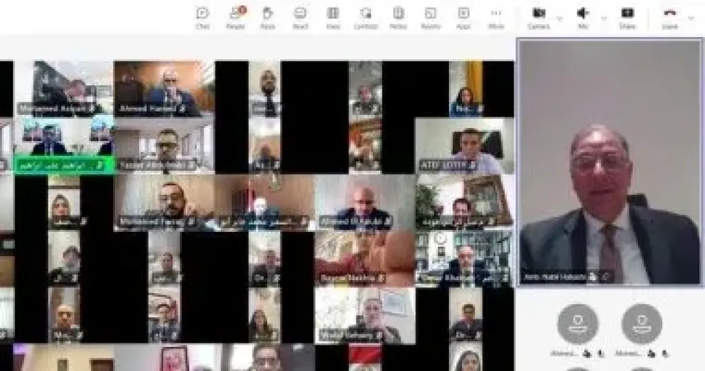 نائب وزير الخارجية والتعاون الدولي يلتقي أبناء الجالية المصرية بالكويت