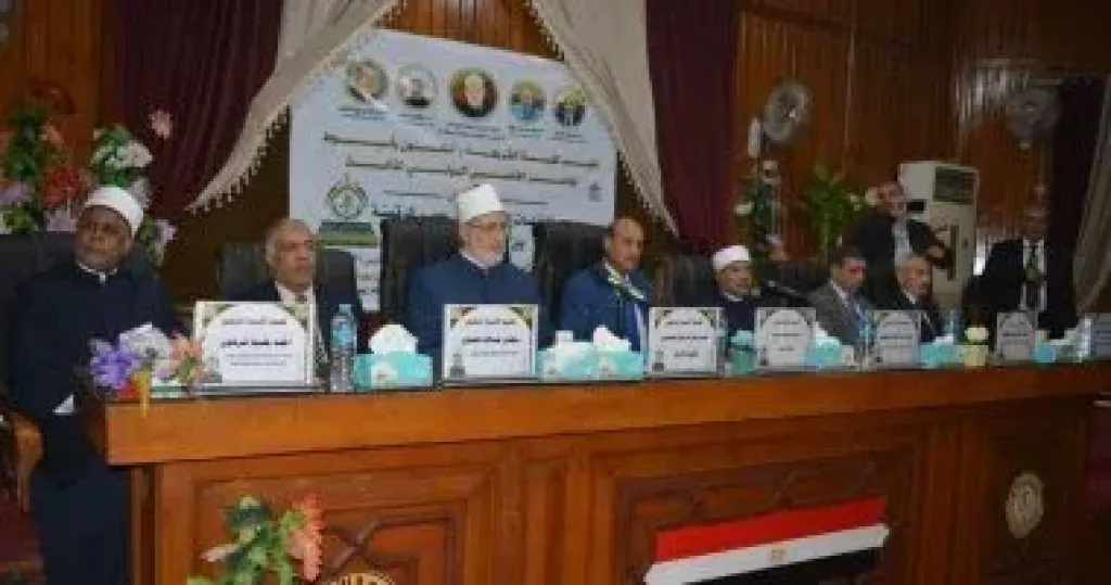 وكيل الأزهر: الرقمنة نقلت العلاقات الأسرية إلى فضاء افتراضي